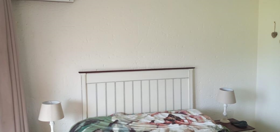 2 Bedroom Property for Sale in Key West North West